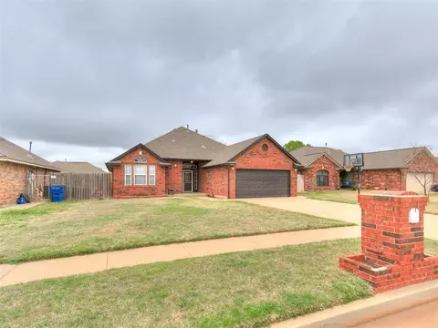 341 W Pines Ways, Mustang, OK 73064
