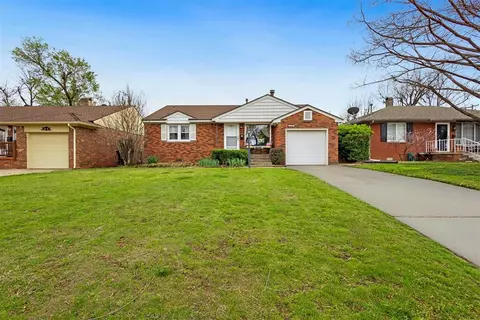 2952 NW 66th St, Oklahoma City, OK 73116