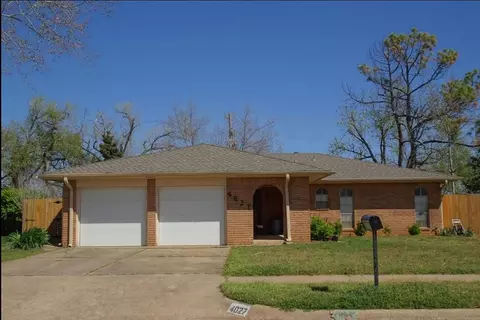 4027 Green Hills Dr, Norman, OK 73072