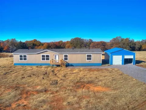19145 Anderson Ln, Lindsay, OK 73052