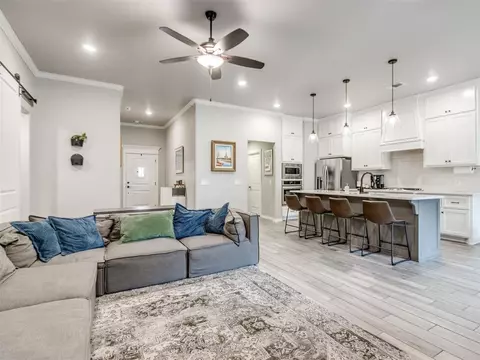 416 Switch Ct, Yukon, OK 73099