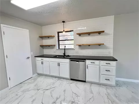 307 Brookside Dr, Guthrie, OK 73044 photo 11