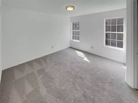 2121 Lakecrest Dr, Oklahoma City, OK 73170 photo 11