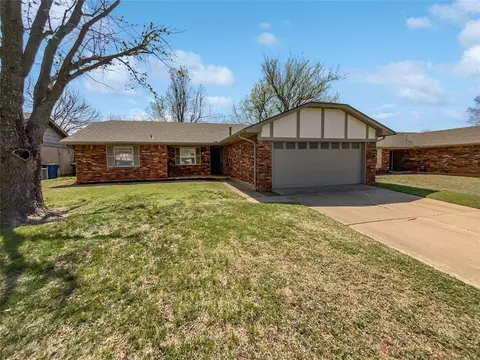 1504 Jupiter Cir, Edmond, OK 73003
