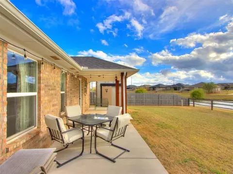 817 Kettle Rd, Norman, OK 73069 photo 5