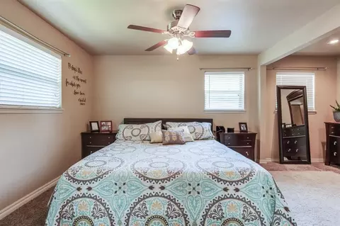 Bedroom - 804 Willow St, Tuttle, OK 73089 photo 5 of 5