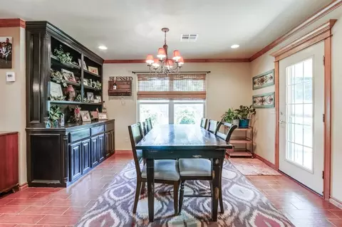 Dining - 804 Willow St, Tuttle, OK 73089 photo 1 of 1