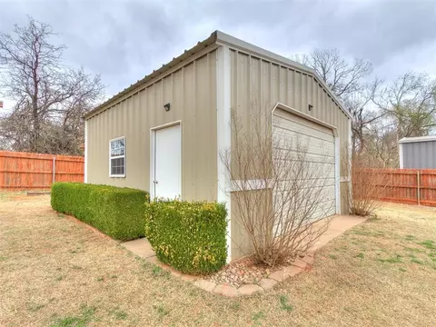 2412 County Road 1198, Tuttle, OK 73089 photo 47