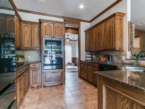 2412 County Road 1198, Tuttle, OK 73089 photo 16