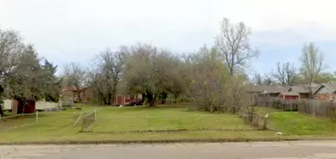 Thomas Boulevard, Mcloud, OK 74851