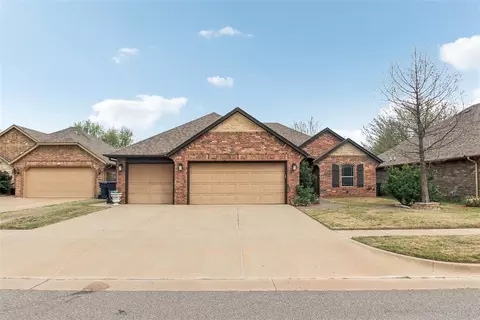 11857 SW 26th Ter, Yukon, OK 73099