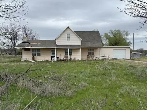 40202 Moccasin Trl, Shawnee, OK 74804