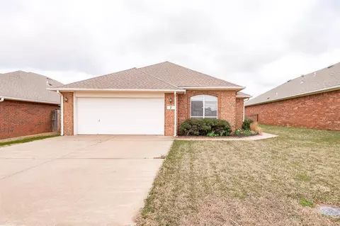 7 Windsor Cir, Stillwater, OK 74074