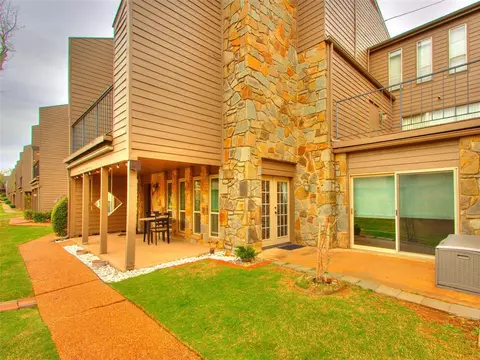 6000 N Pennsylvania Apt 108 Ave #42, Oklahoma City, OK 73112