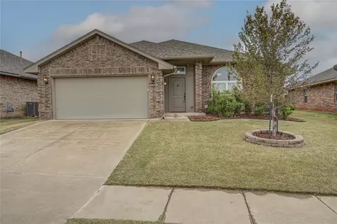 18200 Camborne Ave, Edmond, OK 73012