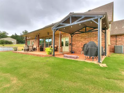 7022 Mark Cir, Norman, OK 73026 photo 7