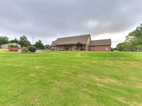 7022 Mark Cir, Norman, OK 73026 photo 5