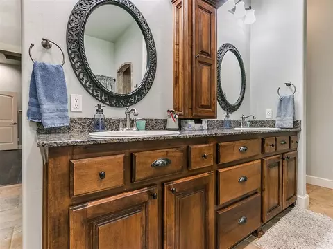 7022 Mark Cir, Norman, OK 73026 photo 15