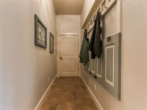 7022 Mark Cir, Norman, OK 73026 photo 29