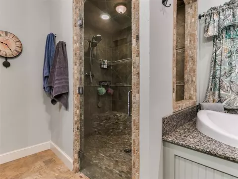 7022 Mark Cir, Norman, OK 73026 photo 17