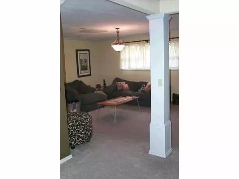 19 E 21, Edmond, OK 73013 photo 6