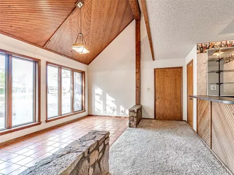 Living - 1618 E Tyler Dr, Tuttle, OK 73089 photo 8 of 8