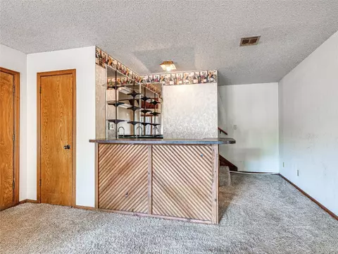 Living - 1618 E Tyler Dr, Tuttle, OK 73089 photo 7 of 8