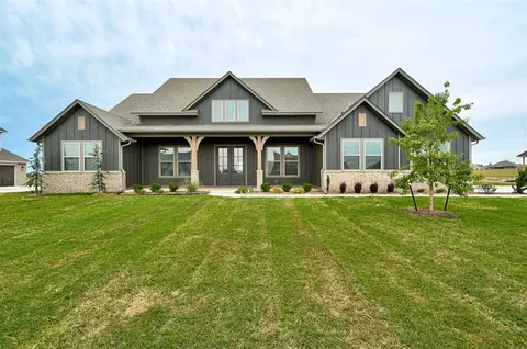 3333 Mission Hill Dr, Norman, OK 73072