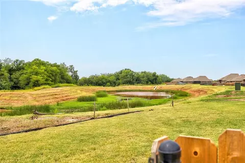 2213 Northfork Dr, Moore, OK 73160 photo 34
