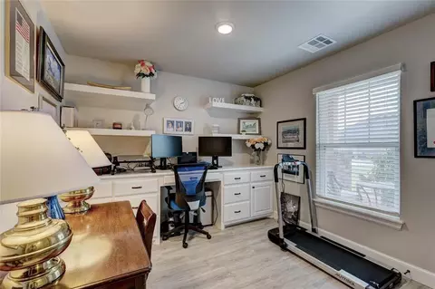 2213 Northfork Dr, Moore, OK 73160 photo 3