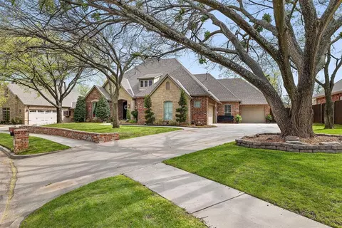 612 Stone Mill Blvd, Yukon, OK 73099