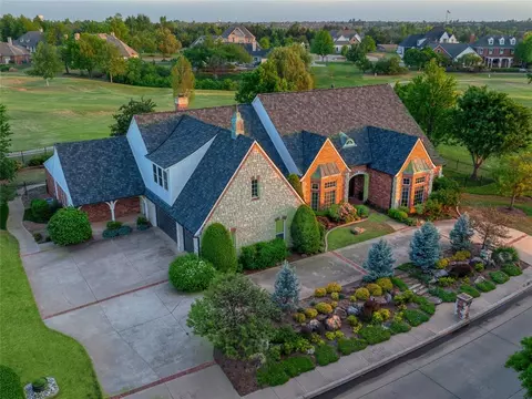 524 Heritage Blvd, Edmond, OK 73025