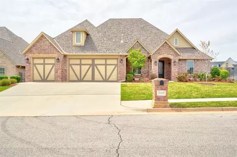 2025 Queensbury Ct, Edmond, OK 73012