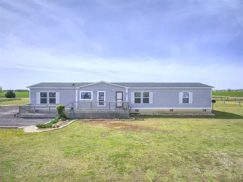 6900 Winchester Dr, El Reno, OK 73036