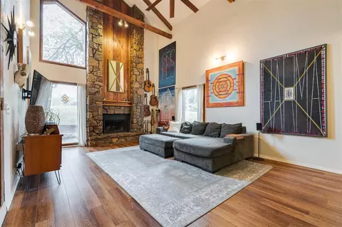 1402 Richmond Rd, Edmond, OK 73034