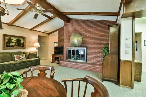 Living - 606 16th St, Prague, OK 74864 photo 1 of 7