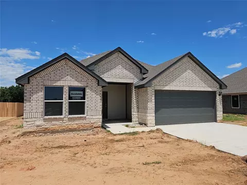 10513 SW 23rd St, Yukon, OK 73099