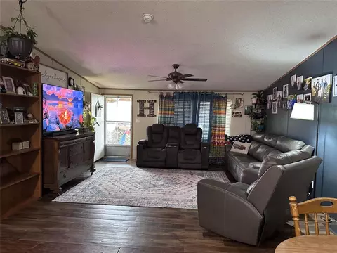 716 E Franklin Ave, Apache, OK 73006 photo 7