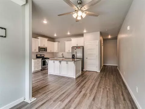 207 W Apache St, Norman, OK 73069 photo 26
