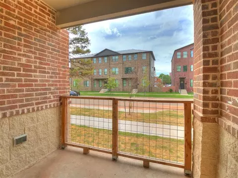 207 W Apache St, Norman, OK 73069 photo 14