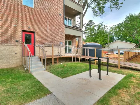 207 W Apache St, Norman, OK 73069 photo 13