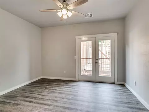 207 W Apache St, Norman, OK 73069 photo 38