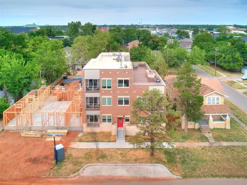 207 W Apache St, Norman, OK 73069 photo 2
