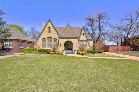 209 Edgemere Ct, Oklahoma City, OK 73118