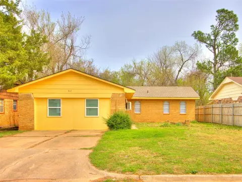 812 Royal Ave, Oklahoma City, OK 73130