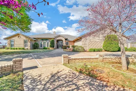 417 Pheasant Cir, Altus, OK 73521 photo 2