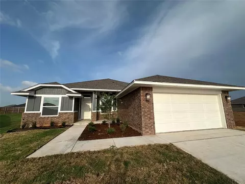 18220 Austin Ct, Edmond, OK 73012