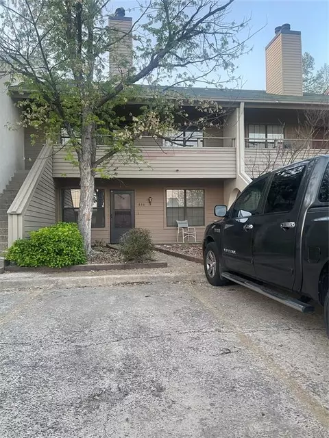 11140 N Stratford Dr #616, Oklahoma City, OK 73120