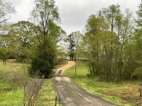 4116 Slim Rd, Valliant, OK 74764