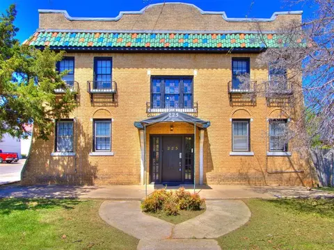 225 NW 24th St, Oklahoma City, OK 73103